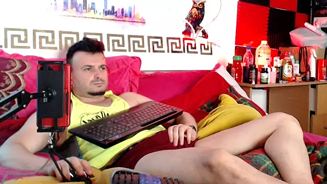 Hugec0ck007 Webcam show