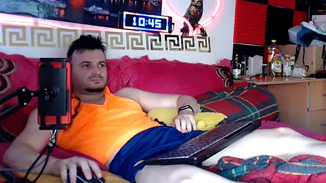 Hugec0ck007 Webcam-Show