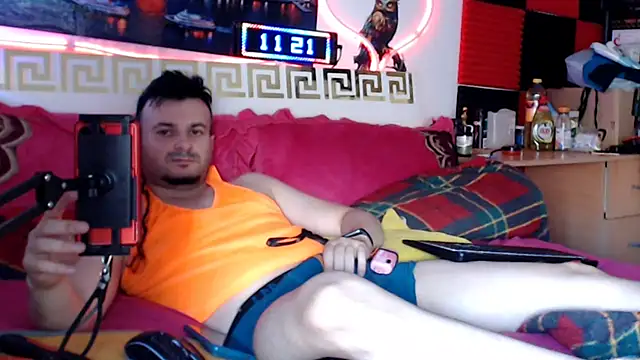 Hugec0ck007's Webcam Show