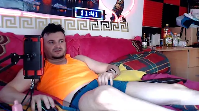 Hugec0ck007 Webcam-Show