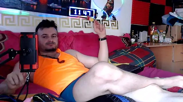 Hugec0ck007 Webcam show