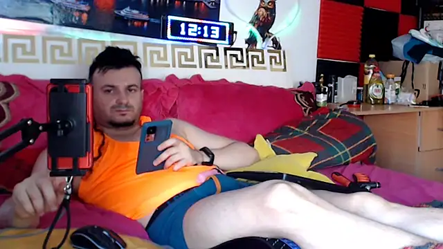 Hugec0ck007 Webcam show