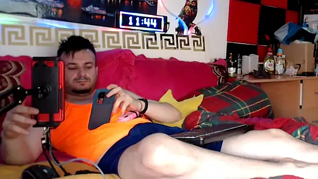 Hugec0ck007 Webcam show