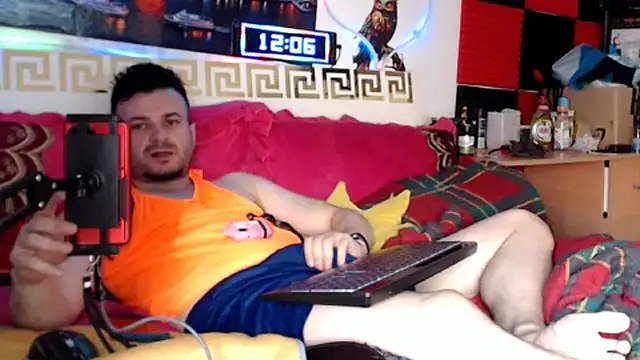 Webkamerová show Hugec0ck007