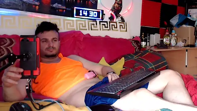 Hugec0ck007 Webcam show