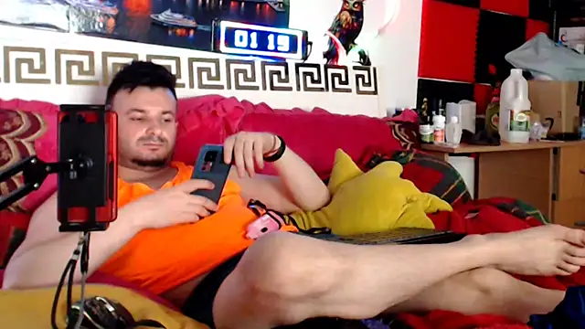 Hugec0ck007 Webcam show