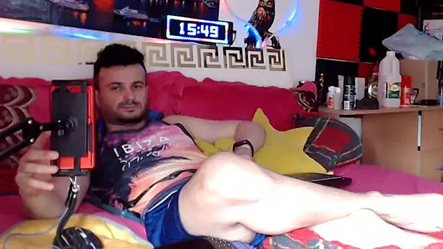 Pokazy przed kamerką – Hugec0ck007