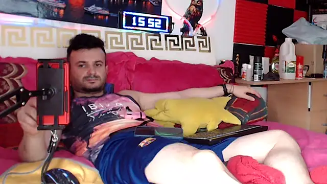 Show de Hugec0ck007 na webcam