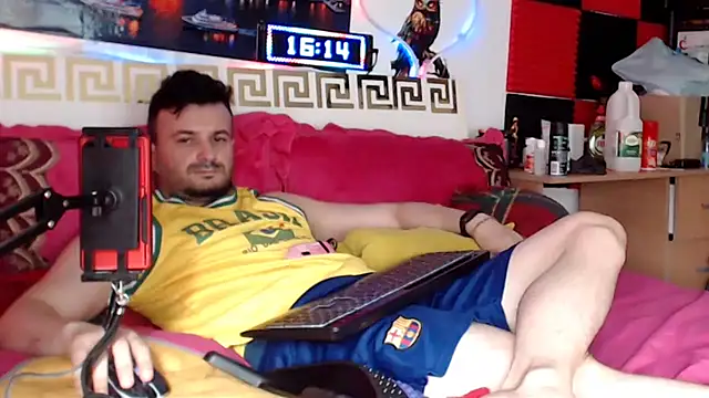 Show de Hugec0ck007 na webcam