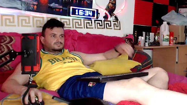Hugec0ck007 Webcam show