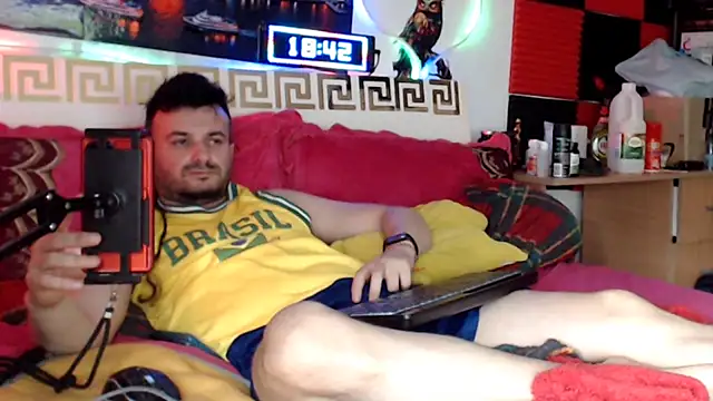 Hugec0ck007 Webcam show