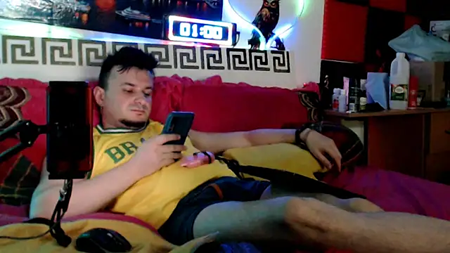 Hugec0ck007 Webcam show