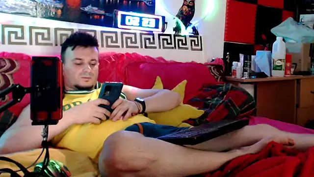 Hugec0ck007 Webcamshow