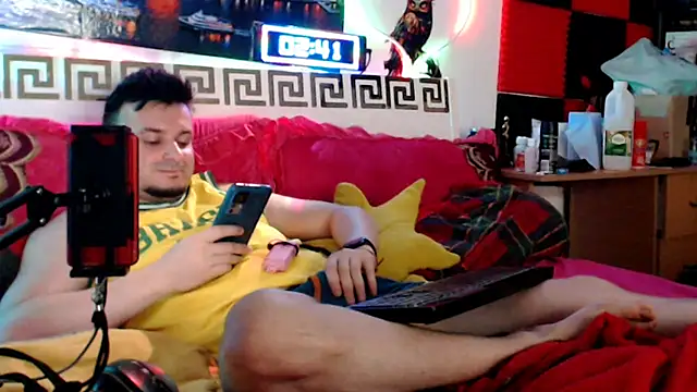 Hugec0ck007 Webcam show