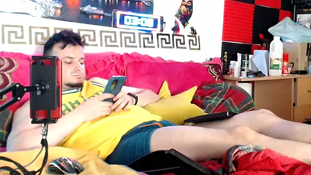 Show de Hugec0ck007 na webcam