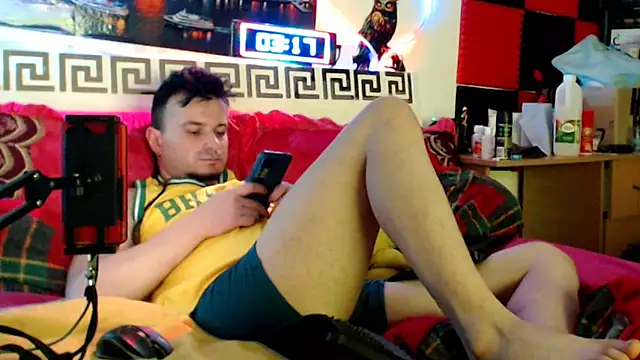 Hugec0ck007 Webcam Show