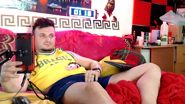 Hugec0ck007 – webcam-show