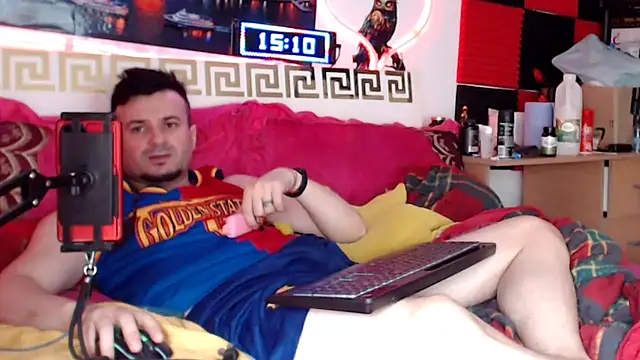 Hugec0ck007 Webcam show