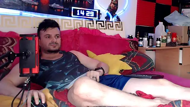 Show de Hugec0ck007 na webcam