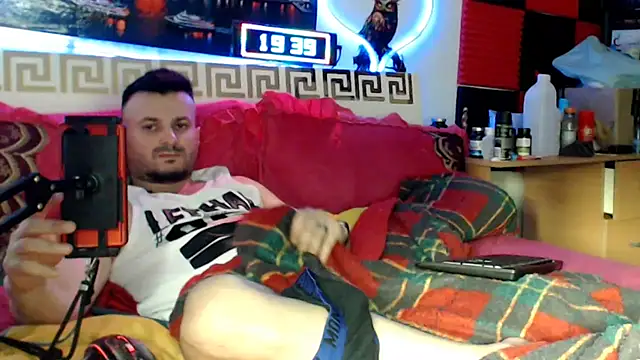 Hugec0ck007 Webcam show