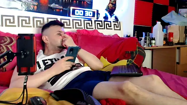 Hugec0ck007 Live XXX-Chat