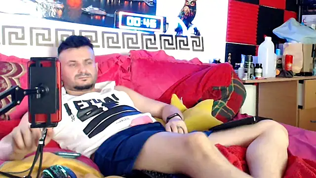 Hugec0ck007 Webcam show