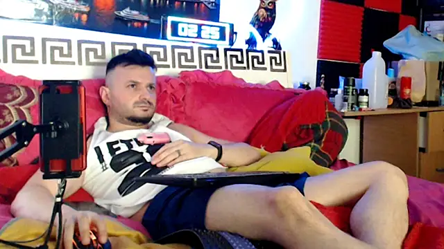 Hugec0ck007 Webcam-Show