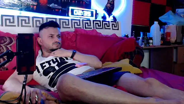 Hugec0ck007 Webcam show
