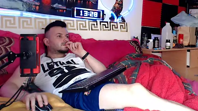 Hugec0ck007 Pertunjukan Webcam