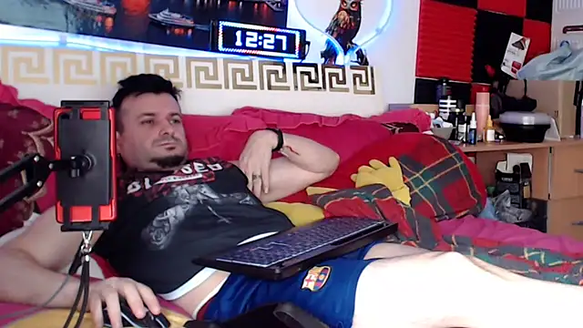 Webkamerová show Hugec0ck007