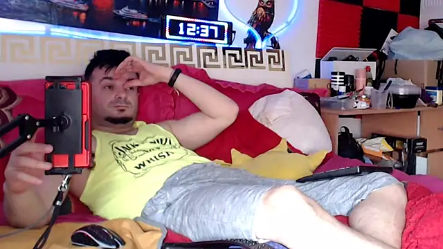 Hugec0ck007 – webcam-show