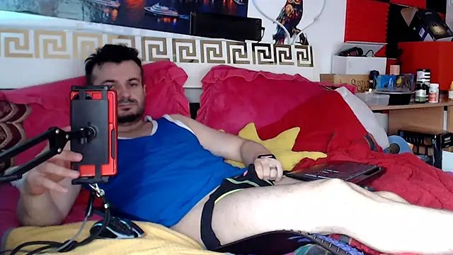 Hugec0ck007 Show in webcam
