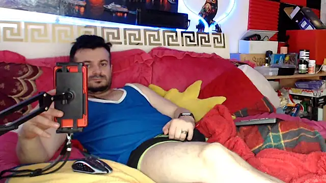 Hugec0ck007 Show in webcam