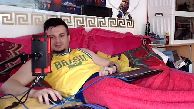 Hugec0ck007 Webcamshow