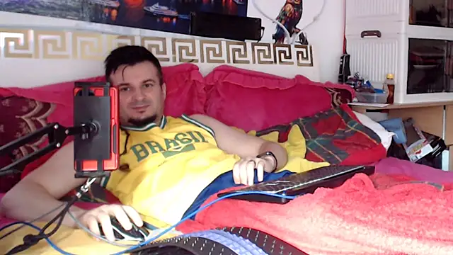 Show de Hugec0ck007 na webcam