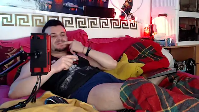 ErotictoyboyF69 Adlı Modelin Web Kamerası Şovu