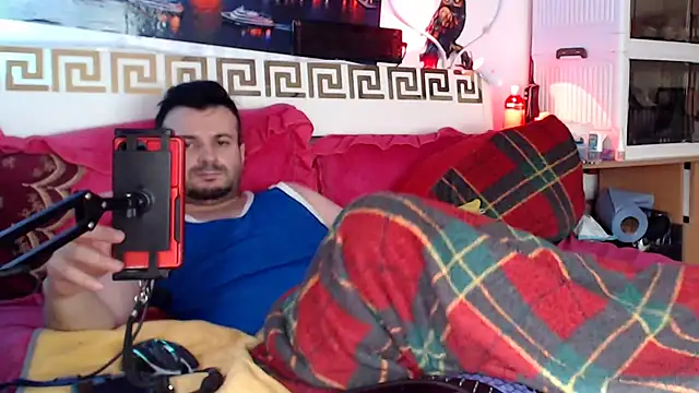 ErotictoyboyF69 Webcam show