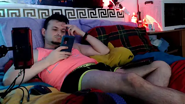 ErotictoyboyF69 – Kamerová šou