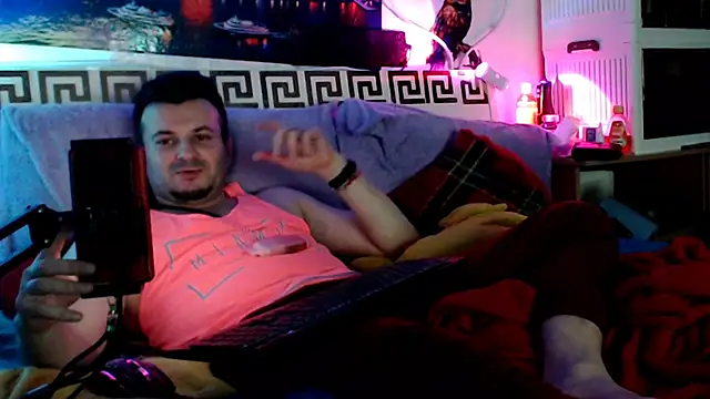 ErotictoyboyF69 Webcam show