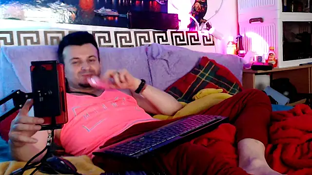 Вебкам-шоу ErotictoyboyF69