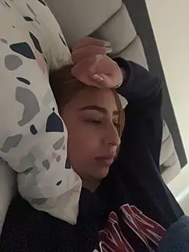 הופעת וובקאם של Ameellie