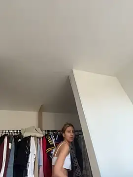 Ameellie Webcamshow