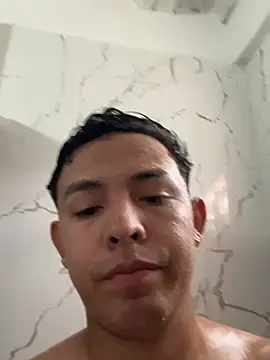 Webkamerová show the_cousins69
