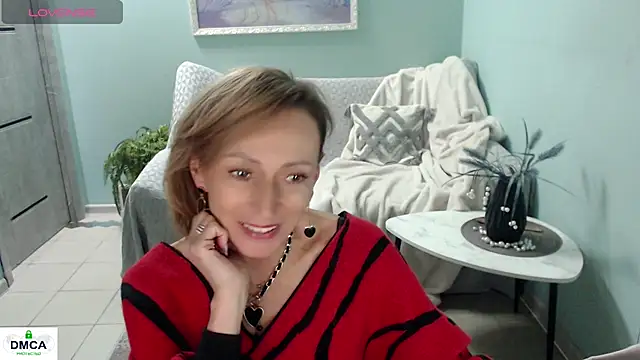 Chat XXX ao vivo de HornyMilf_777