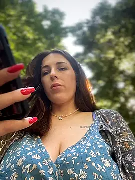 MommmyYummy – webcam-show