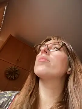 MommmyYummy webcam show