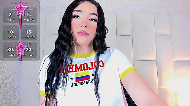 andrea_alvarz's Webcam Show