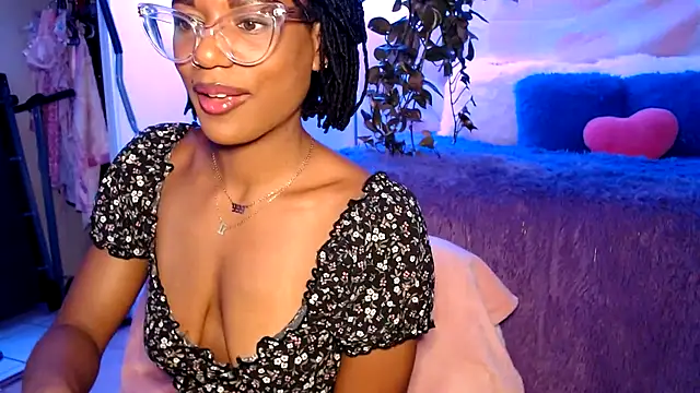 CocoSage Show in webcam