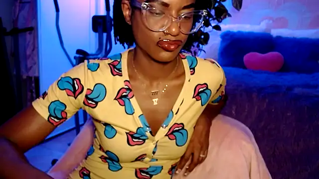 CocoSage's Webcam Show