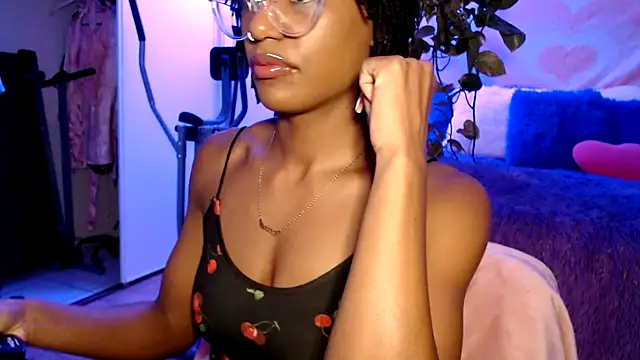 Chat +18 de CocoSage ao vivo